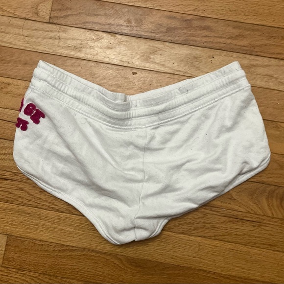 Tropical Drawstring Shorts - Picture 5 of 7